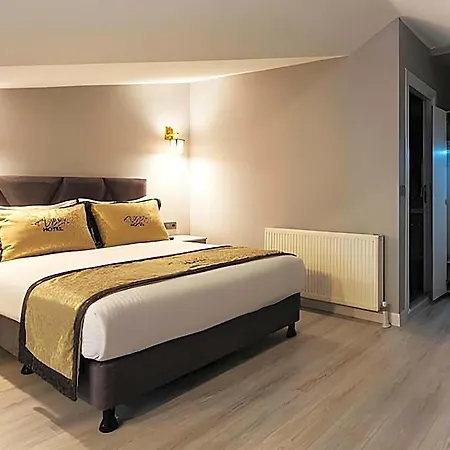 Rubby Kadikoy Hotel 3*