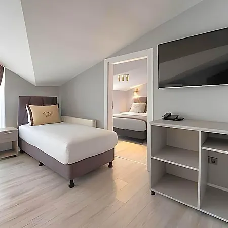 Hotel Rubby Kadikoy 3*